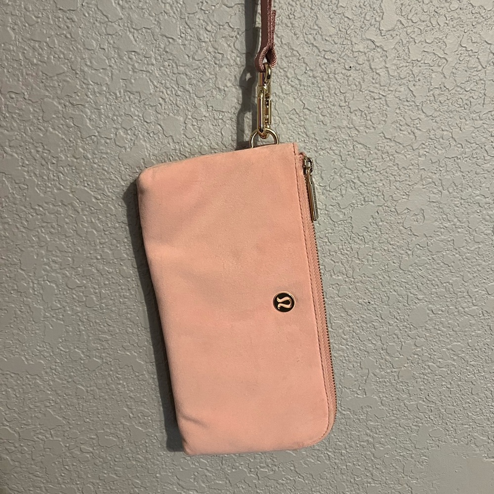 Coral Lululemon wallet